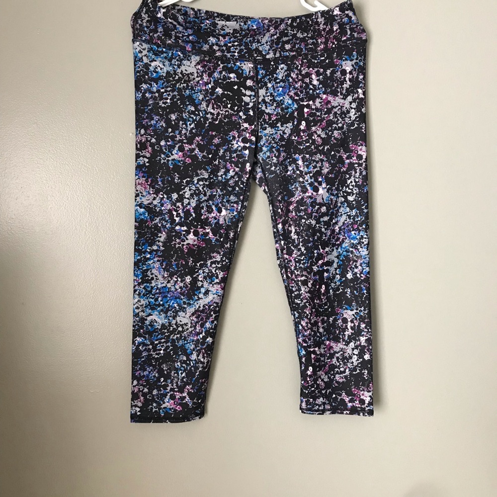 Fabletics Cropped Leggings